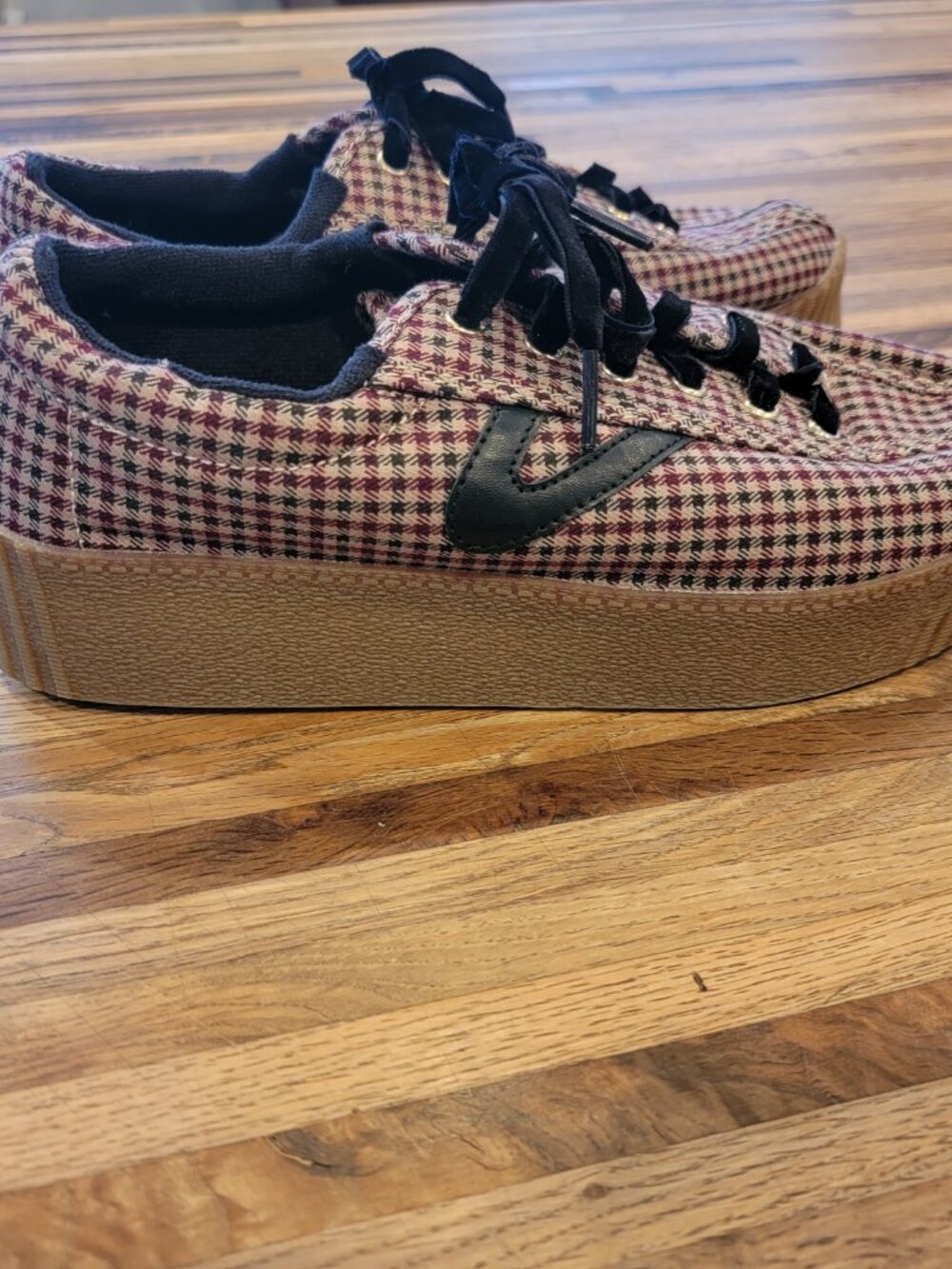 Tretorn NYLITE PLUS BOLD Burgundy Plaid Platform Sneakers Women - Picture 6 of 14